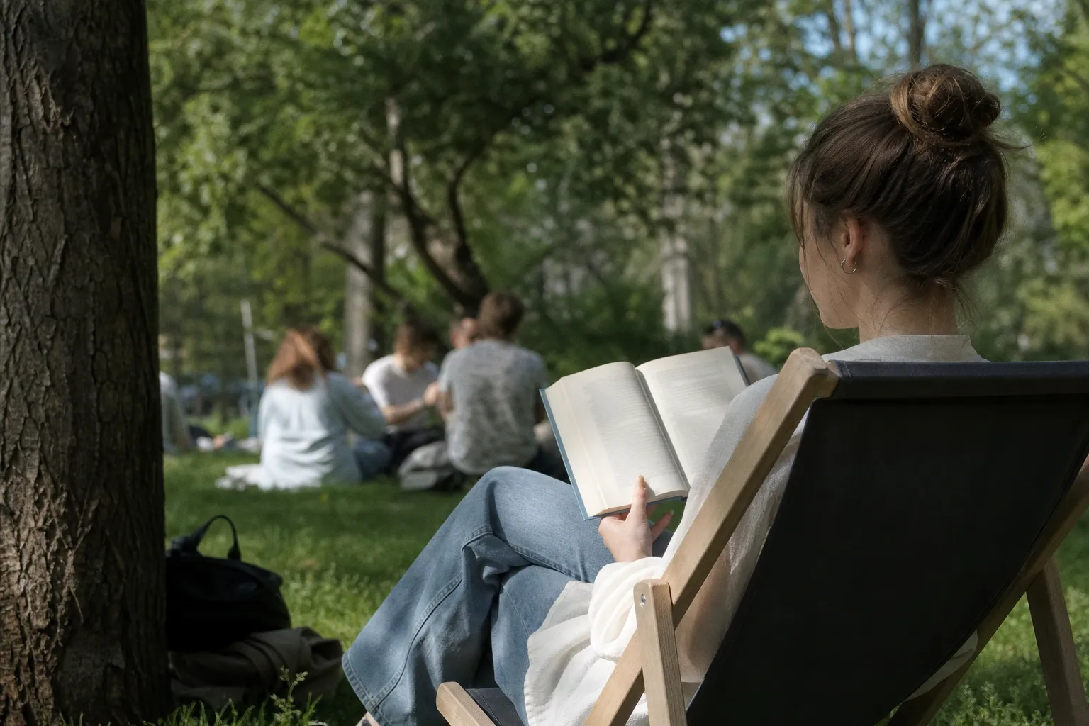 Что почитать в июле: 50 книжных новинок по настроению от LiveLib