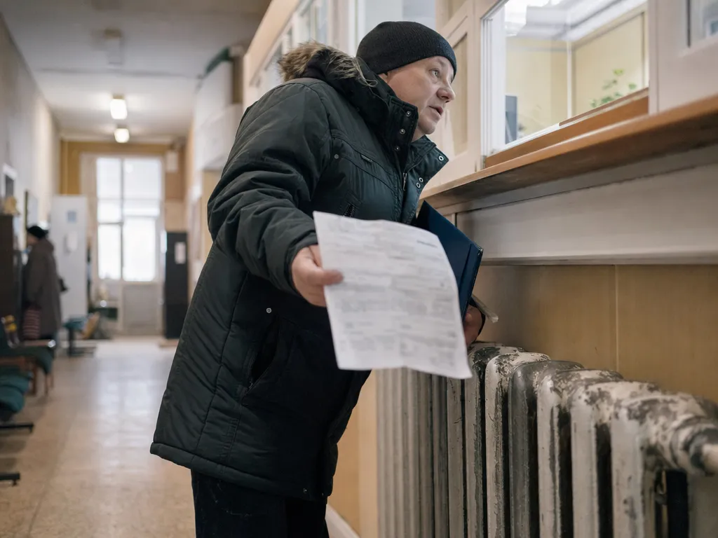 Проверить ошибки в коммунальном счете за отопление в зимний период: документы и сроки подачи заявления